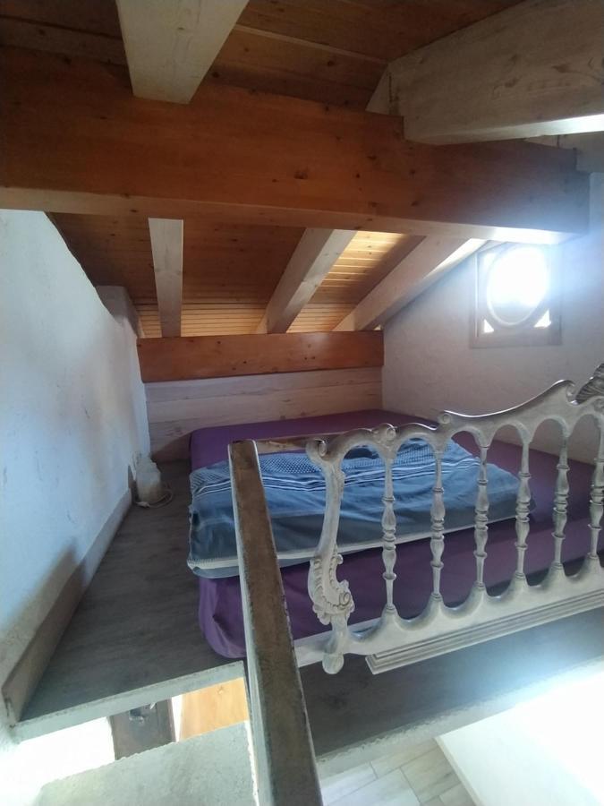 Buhardilla Casco Historico Appartement Burgo Buitenkant foto